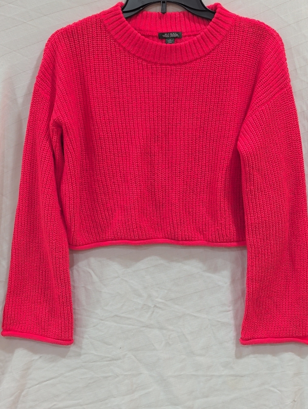 wild fable Hot Pink Cropped Crewneck Sweater Size S